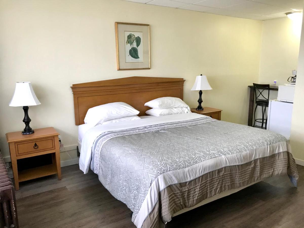 Lakeside Inn Orillia Εξωτερικό φωτογραφία