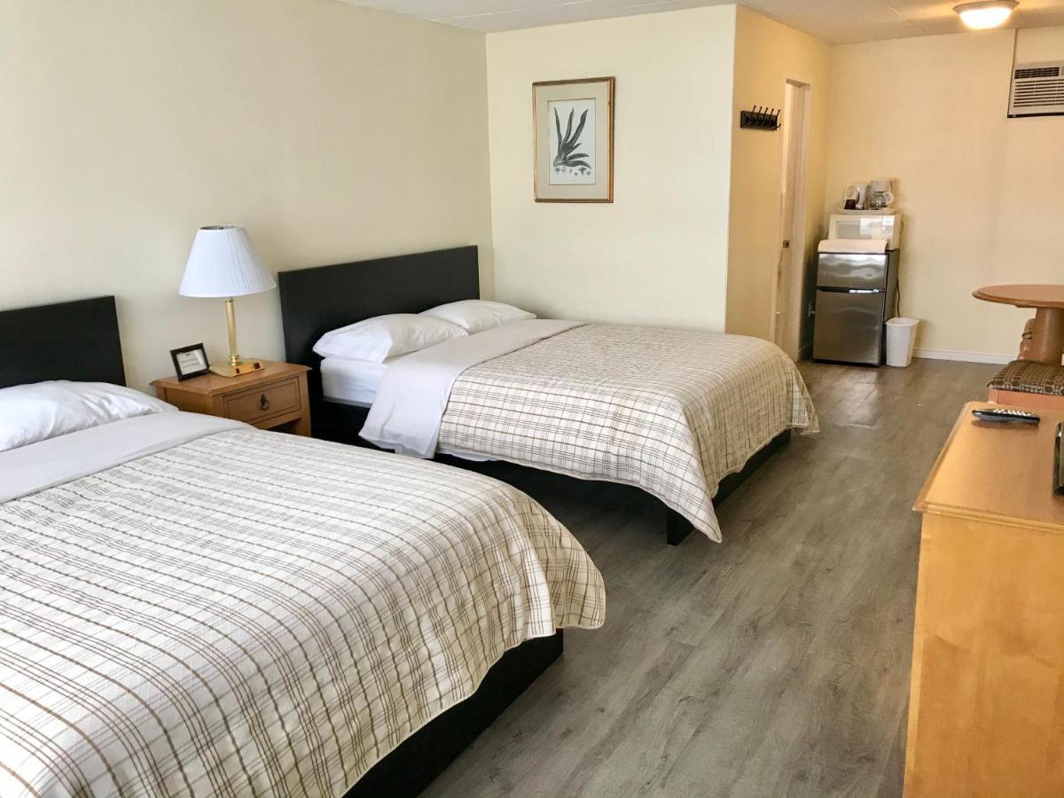 Lakeside Inn Orillia Εξωτερικό φωτογραφία