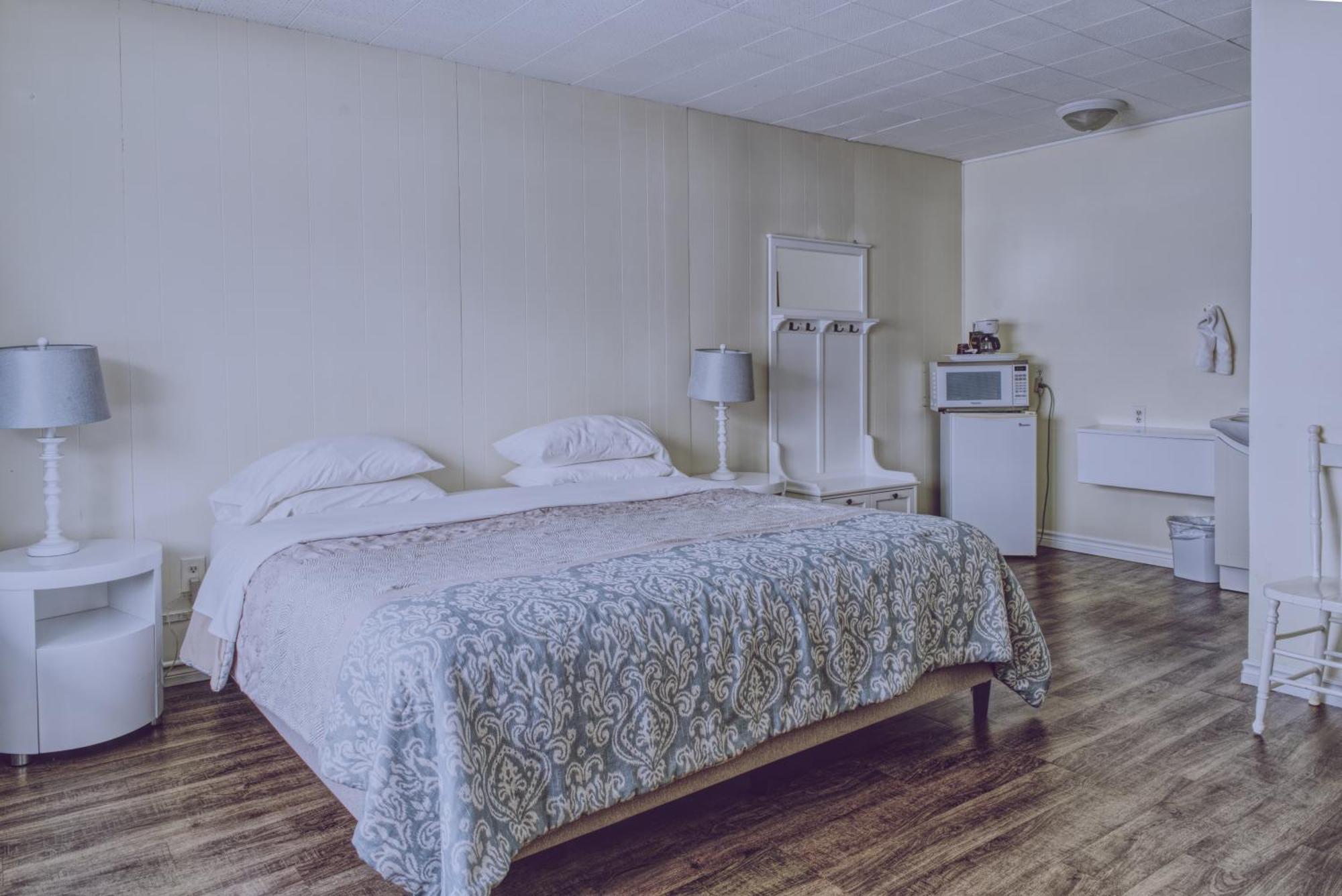 Lakeside Inn Orillia Εξωτερικό φωτογραφία